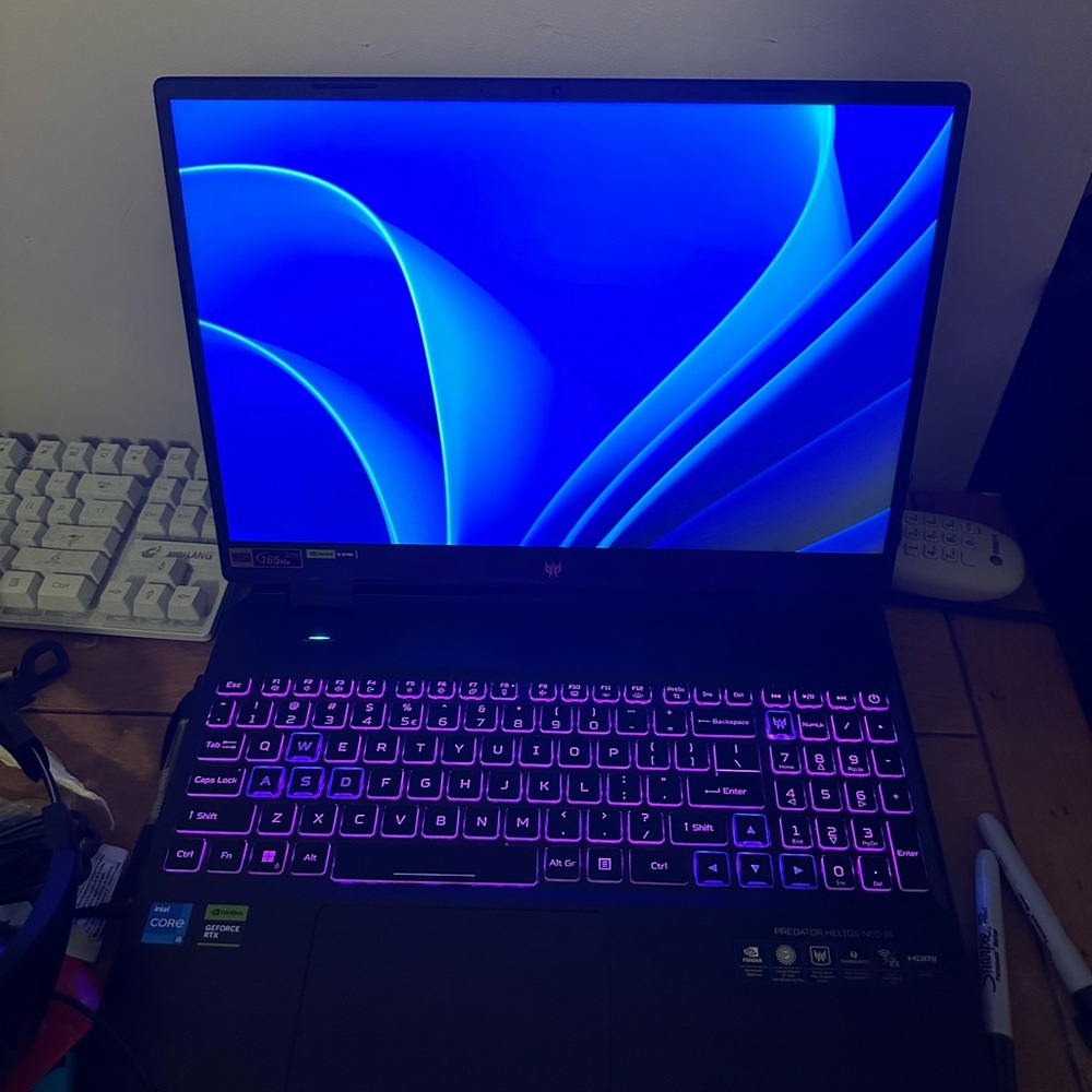Acer-Predator Helios Neo 16”WUXGA 165Hz IPS-Inteli5-13500HX-GeForceRTX4050, 16GB